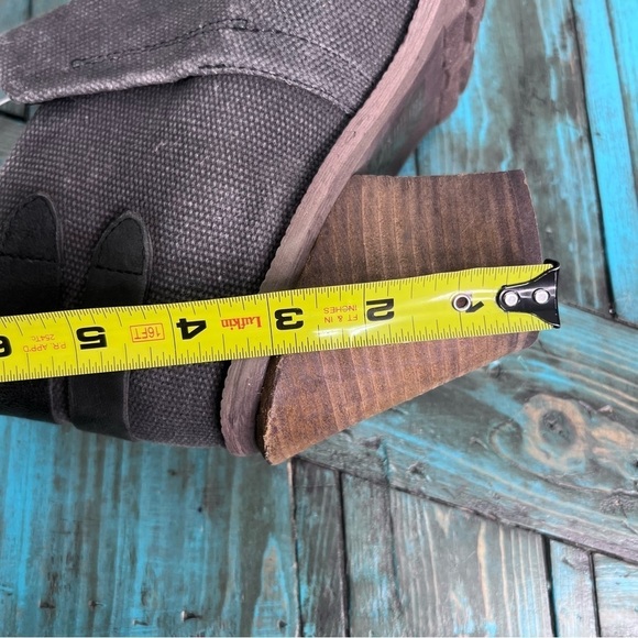 Kenneth Cole Reaction Leather Heeled Ankle Boots Size 10 - Picture 11 of 11